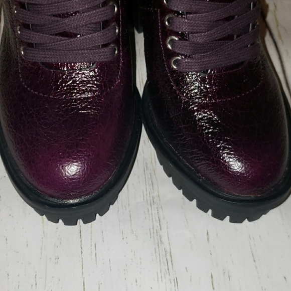 NEW VINCE CAMUTO "ERMANIA" BOOTS - Picture 11 of 16